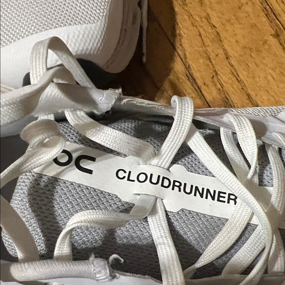On Cloudrunner Woman’s White/Light Gray Running Shoes - Picture 2 of 7